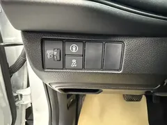2023 Honda Vezel 1.5L CVT Tech, белый — фото 9