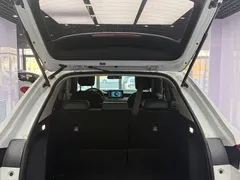 2023 Honda Vezel 1.5L CVT Tech, белый — фото 17