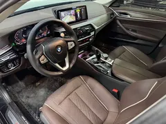 2023 BMW 5 Series 530Li Leading Luxury Package, чёрный — фото 6
