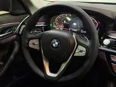 2023 BMW 5 Series 530Li Leading Luxury Package, чёрный — фото 16