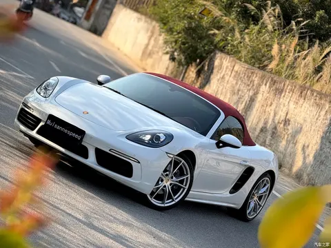 2020 Porsche 718 Boxster 2.0T