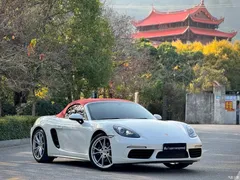 2020 Porsche 718 Boxster 2.0T, белый — фото 4