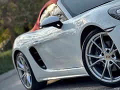 2020 Porsche 718 Boxster 2.0T, белый — фото 6