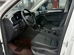 2022 Volkswagen Tayron 330TSI 2WD Luxury Smart Connect, белый — фото 4