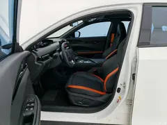 2023 Changan UNI-V 1.5T Premium Type, белый — фото 7