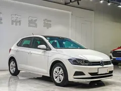 2019 Volkswagen Polo Plus 1.5L AT, белый — фото 3