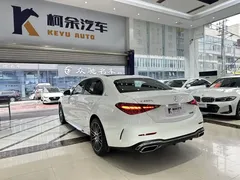 2022 Mercedes-Benz C-Class C 260 L Sport, белый — фото 16