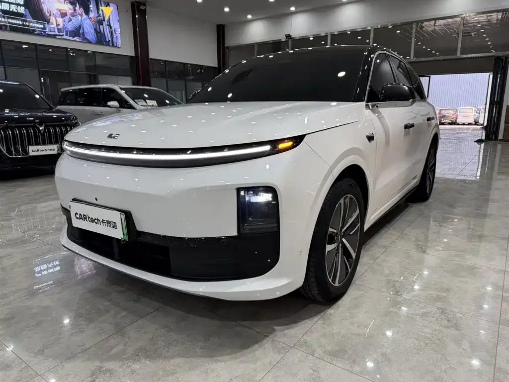 2025 Li Auto L6 Pro