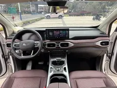 2022 Geely Okavango 1.8TD DCT Luxury 7-seat, белый — фото 22