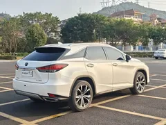 2020 Lexus RX 300 4WD VI, белый — фото 5