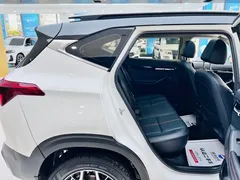 2021 Kia Seltos 1.5L CVT, белый — фото 23