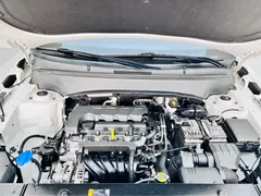 2021 Kia Seltos 1.5L CVT, белый — фото 26