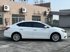 2021 Nissan Sylphy 1.6XL CVT Luxury, белый — фото 4