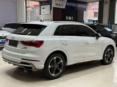 2022 Audi Q3 35 TFSI fashionable and dynamic, белый — фото 4