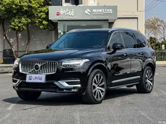 2021 Volvo XC90 B6 Luxury 7-seater, чёрный — фото 1