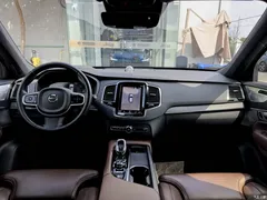2021 Volvo XC90 B6 Luxury 7-seater, чёрный — фото 21