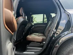 2021 Volvo XC90 B6 Luxury 7-seater, чёрный — фото 23