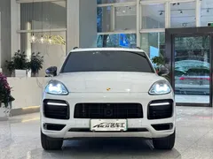 2023 Porsche Cayenne E-Hybrid 2.0T PHEV Platinum, белый — фото 2