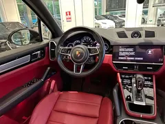 2023 Porsche Cayenne E-Hybrid 2.0T PHEV Platinum, белый — фото 6