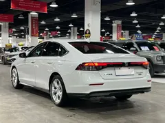 2023 Honda Accord 260TURBO, белый — фото 6