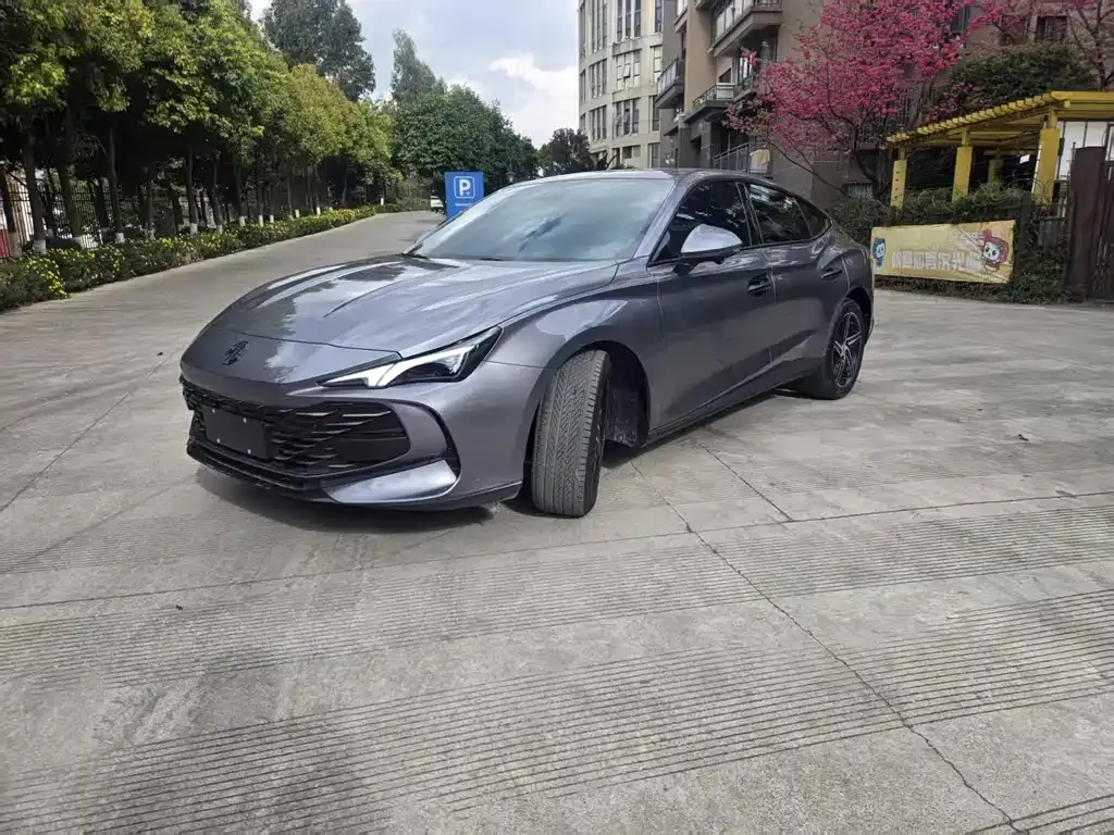 2023 MG MG7 1.5T DCT Luxury