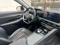2022 Hyundai Sonata 270TGDi DCT 20th Anniversary, белый — фото 9