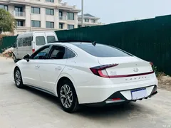 2022 Hyundai Sonata 270TGDi DCT 20th Anniversary, белый — фото 11