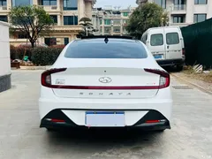 2022 Hyundai Sonata 270TGDi DCT 20th Anniversary, белый — фото 12