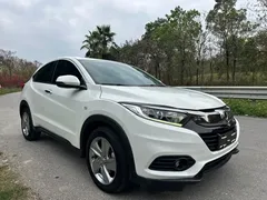 2020 Honda Vezel 220 TURBO CVT Elite, белый — фото 3