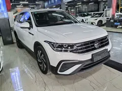 2022 Volkswagen Tiguan L 330TSI AT 2WD Smart Enjoy, белый — фото 3
