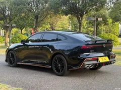 2022 Changan UNI-V 1.5T Sport, чёрный — фото 22