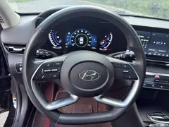 2021 Hyundai Famous Picture 1.8L CVT GLX Elite — фото 6
