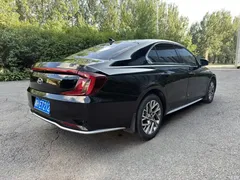 2021 Hyundai Famous Picture 1.8L CVT GLX Elite — фото 21
