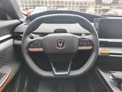 2023 Changan UNI-V 1.5T Premium — фото 9