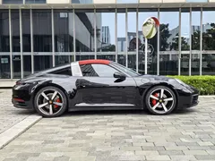 2020 Porsche 911 Targa 4 3.0T, чёрный — фото 9