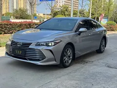 2019 Toyota Avalon Hybrid 2.5L Luxury VI — фото 1