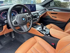 2022 BMW 5 Series 5 530i Fashion M, чёрный — фото 8