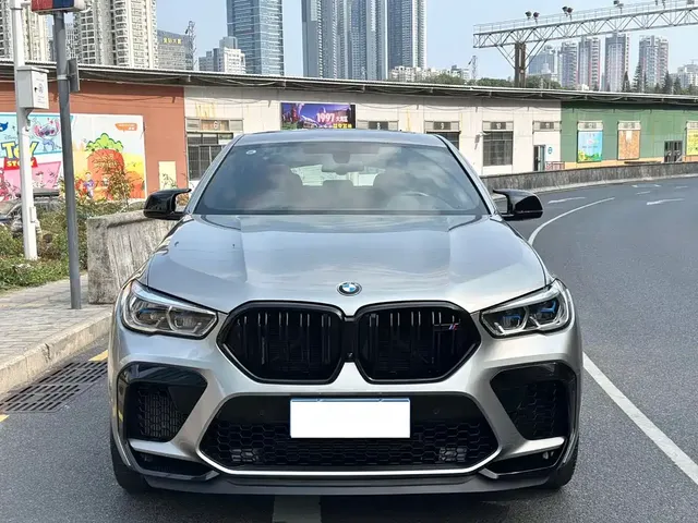 2022 BMW X6 M