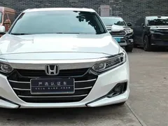 2022 Honda Accord 260TURBO Luxury, белый — фото 22