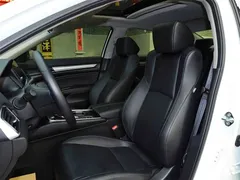 2022 Honda Accord 260TURBO Luxury, белый — фото 25