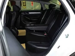 2022 Honda Accord 260TURBO Luxury, белый — фото 26