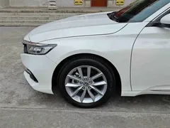 2022 Honda Accord 260TURBO Luxury, белый — фото 27