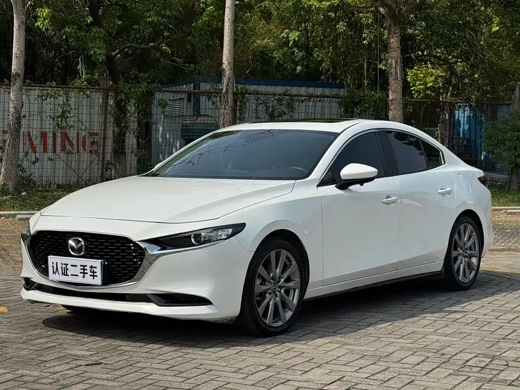 2021 Mazda 3 2.0L AT