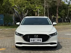 2021 Mazda 3 2.0L AT, белый — фото 2
