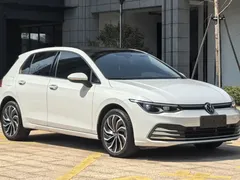 2023 Volkswagen Golf 280TSI DSG Pro, белый — фото 3