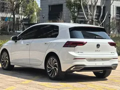 2023 Volkswagen Golf 280TSI DSG Pro, белый — фото 4