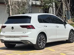 2023 Volkswagen Golf 280TSI DSG Pro, белый — фото 6
