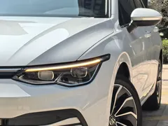 2023 Volkswagen Golf 280TSI DSG Pro, белый — фото 8