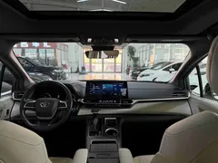 2023 Toyota Granvia 2.5L Hybrid PLUS, белый — фото 16