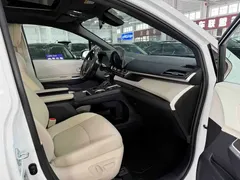 2023 Toyota Granvia 2.5L Hybrid PLUS, белый — фото 19